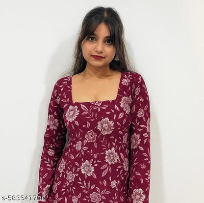 Trendy square neck short kurti